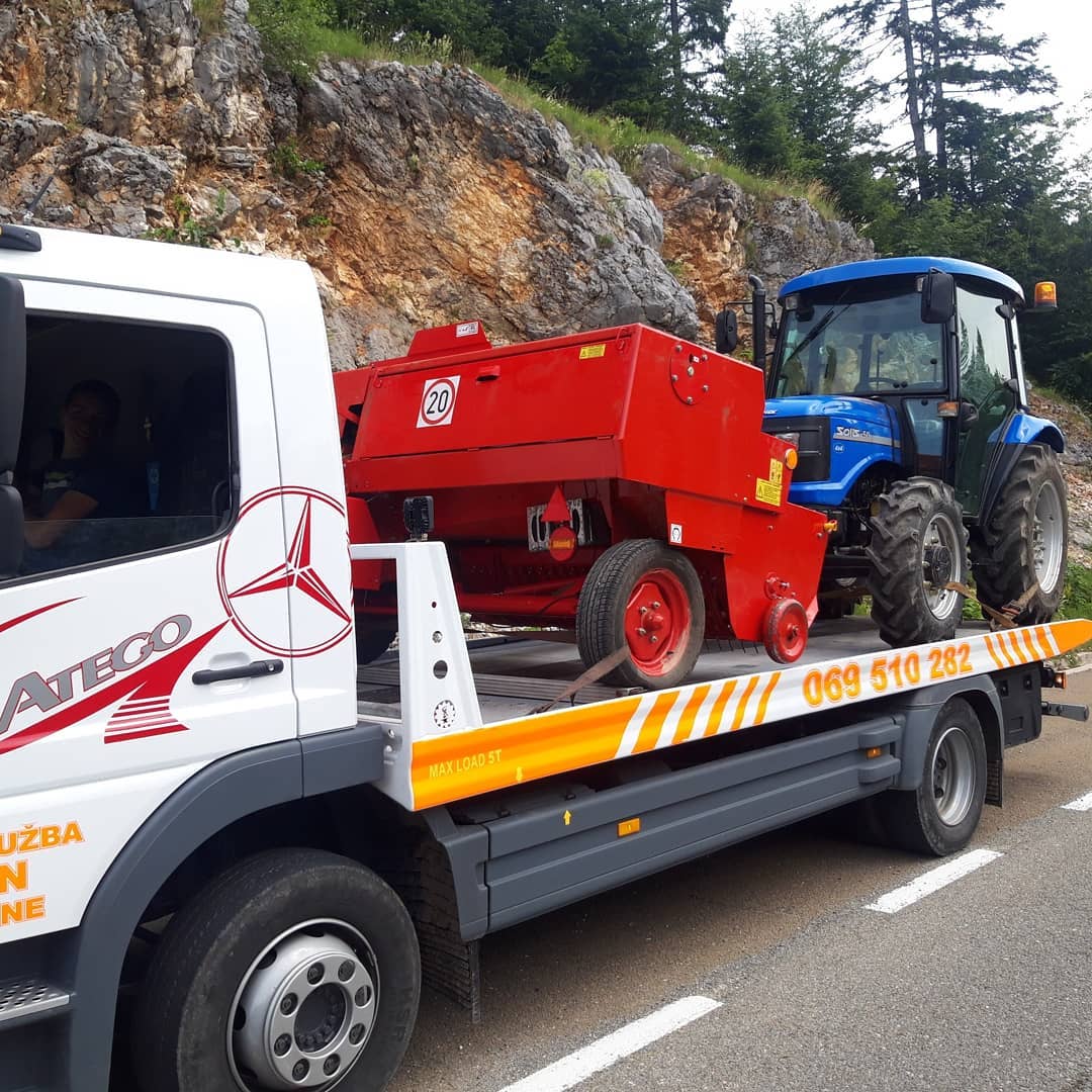 slep_sluzba_niksic_pluzine_1563482555_2090965683558289247_7291253832