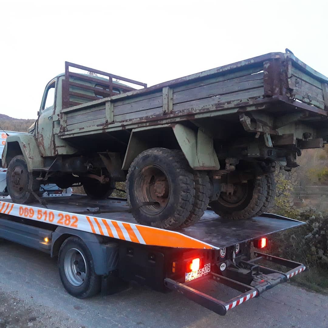 slep_sluzba_niksic_pluzine_1572140467_2163593513869349692_7291253832