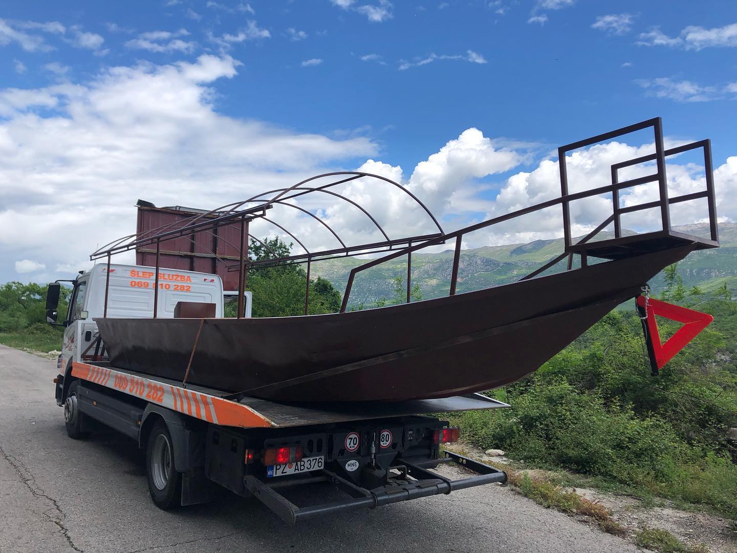 slep_sluzba_niksic_pluzine_1588265637_2298861242028584045_7291253832